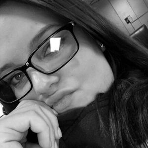 Meet your Posher, Hailey